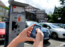 Parking : payer avec son téléphone portable entreprises 